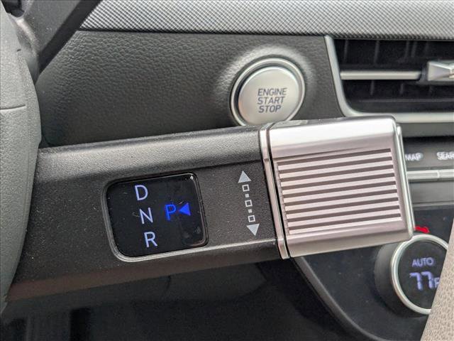 Used 2025 Hyundai Sonata SEL image 12