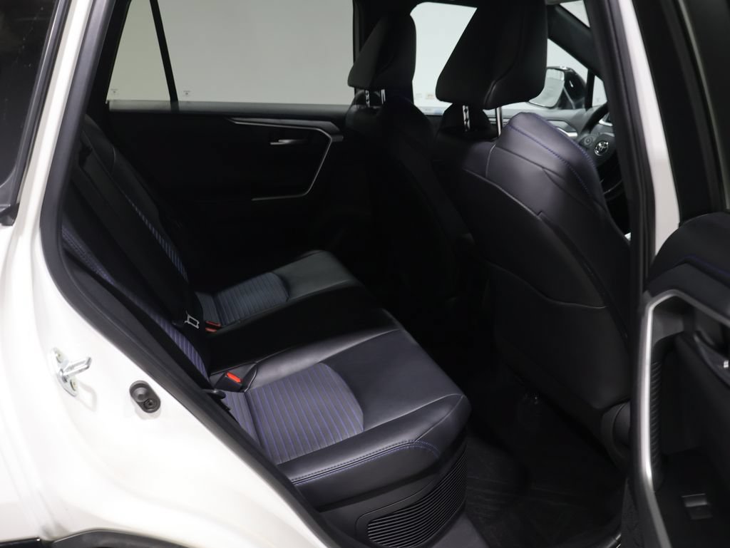 Used 2024 Toyota RAV4 XSE AWD/4WD image 20