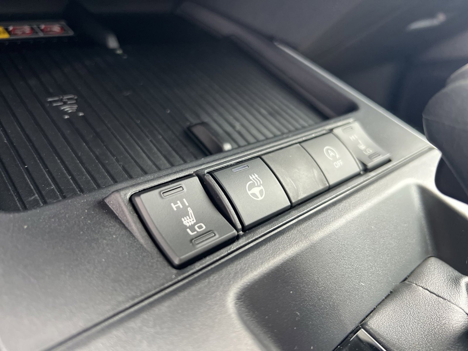 New 2026 Toyota Corolla Cross XLE image 25