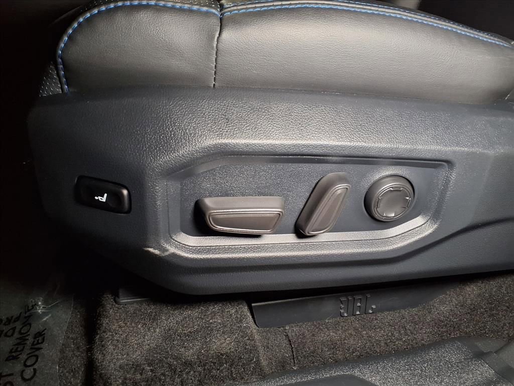 Used 2025 Toyota Tundra Platinum AWD/4WD image 20
