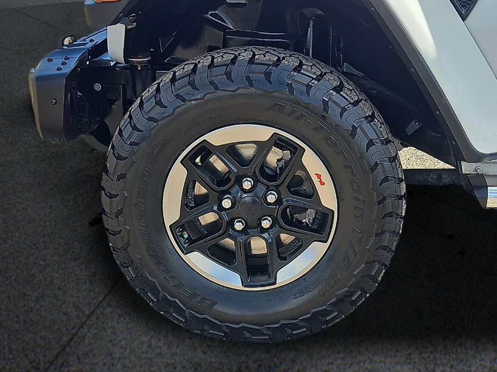 Used 2019 Jeep Wrangler Rubicon AWD/4WD image 8