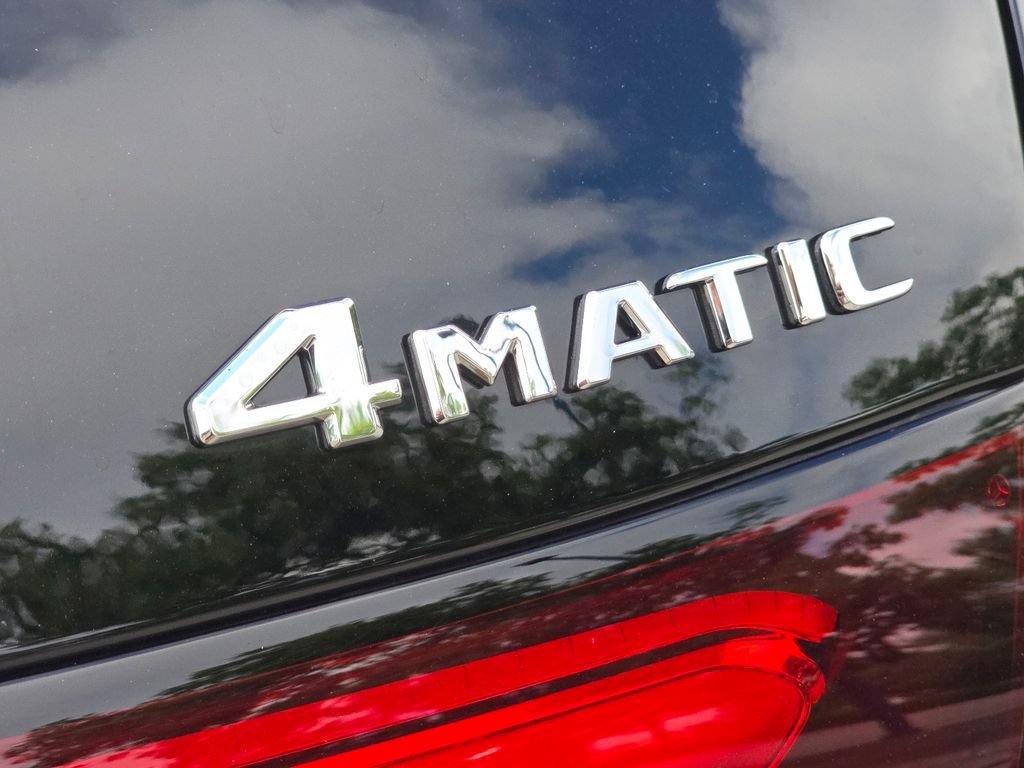 Certified 2026 Mercedes-Benz GLC 300 4MATIC image 5