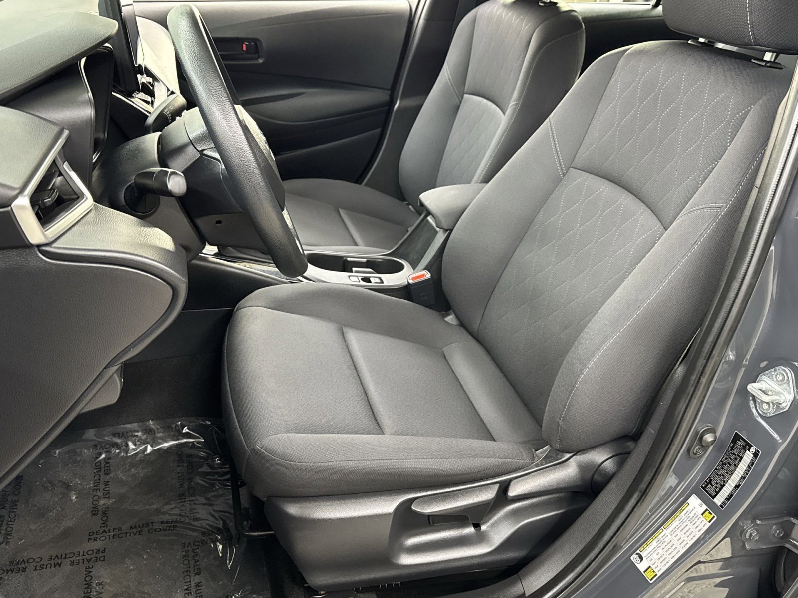 Used 2023 Toyota Corolla LE image 4