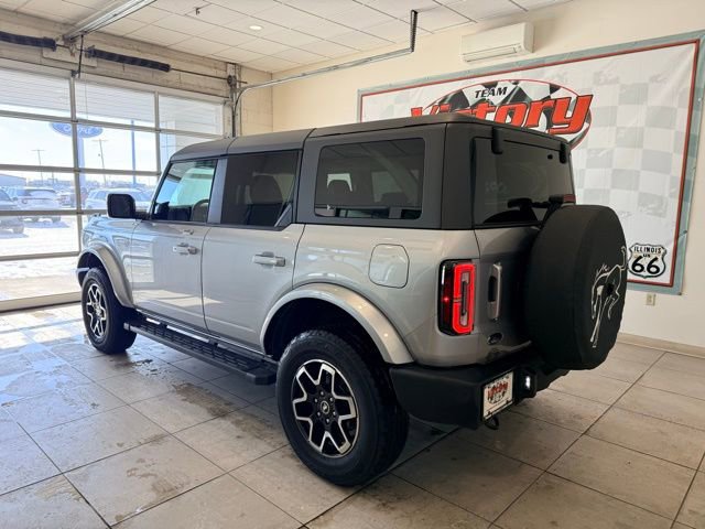 Used 2022 Ford Bronco Outer Banks image 6