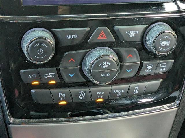 Used 2019 Jeep Grand Cherokee Limited image 14