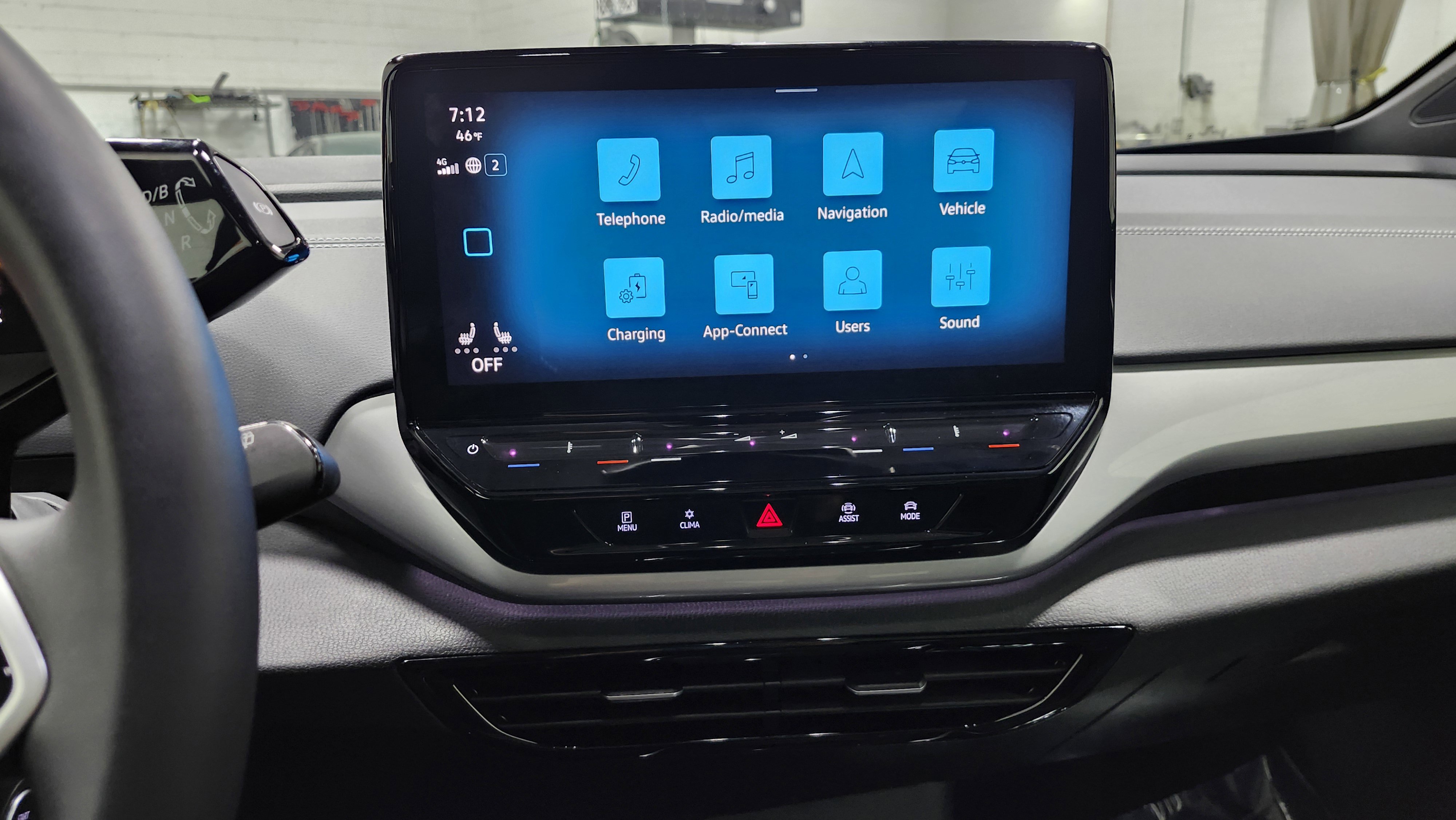 Used 2023 Volkswagen ID.4 Pro S image 32