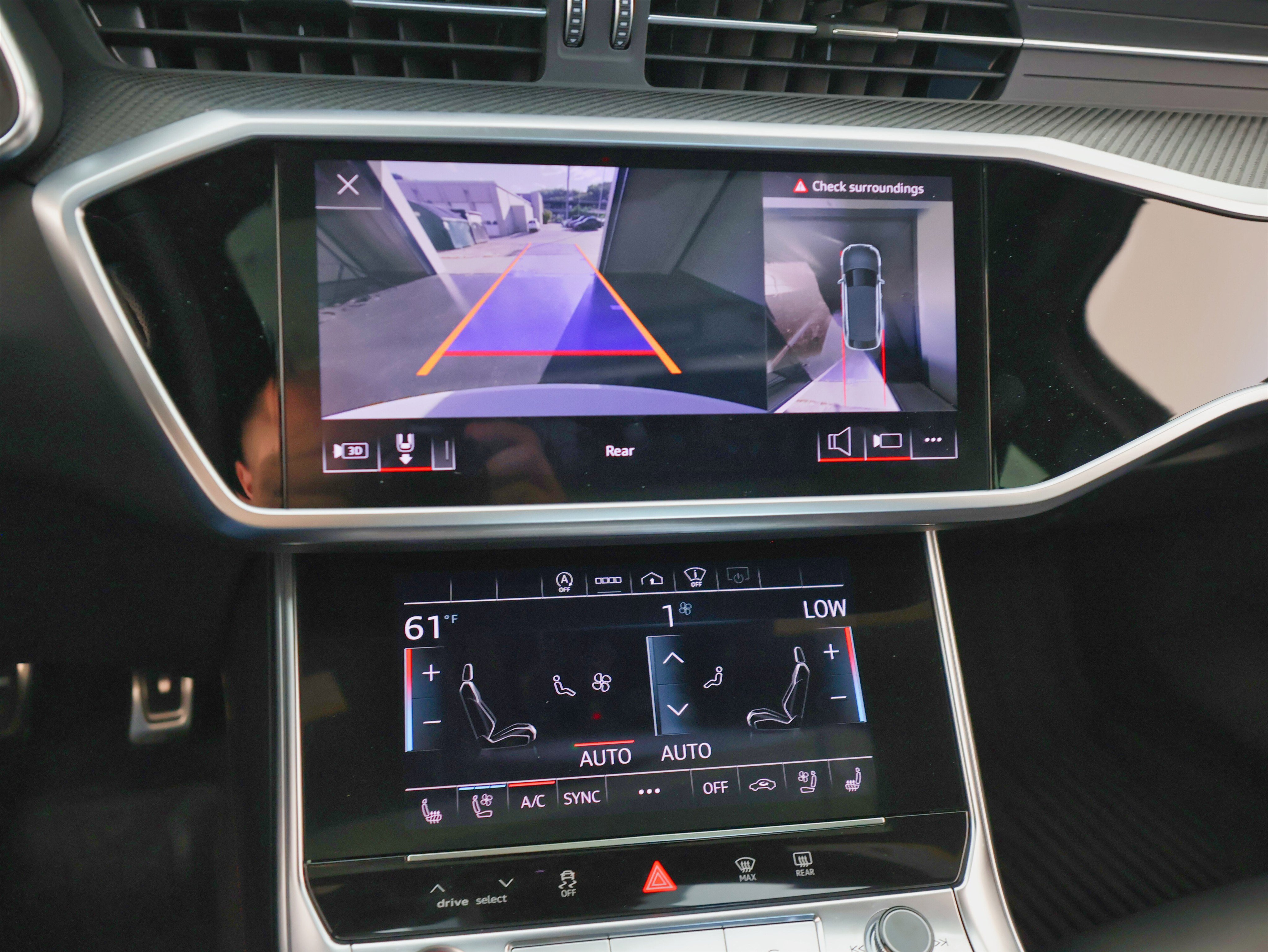 Used 2021 Audi RS 6 w/ Executive Package image 37