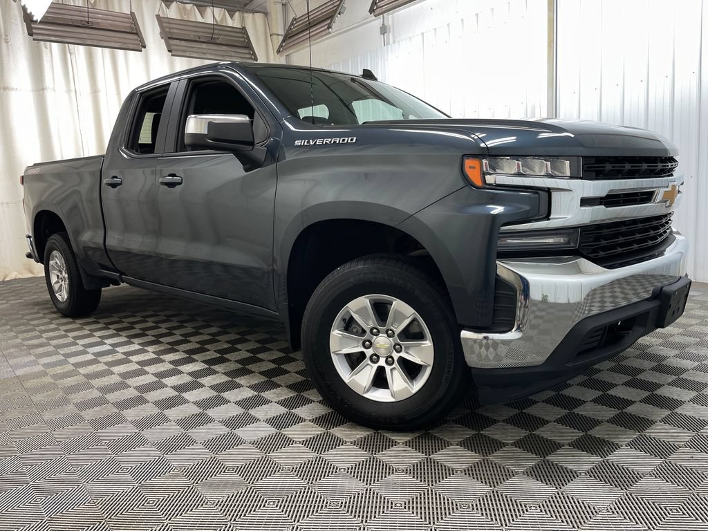 Used 2019 Chevrolet Silverado 1500 LT w/ All-Star Edition AWD/4WD image 46