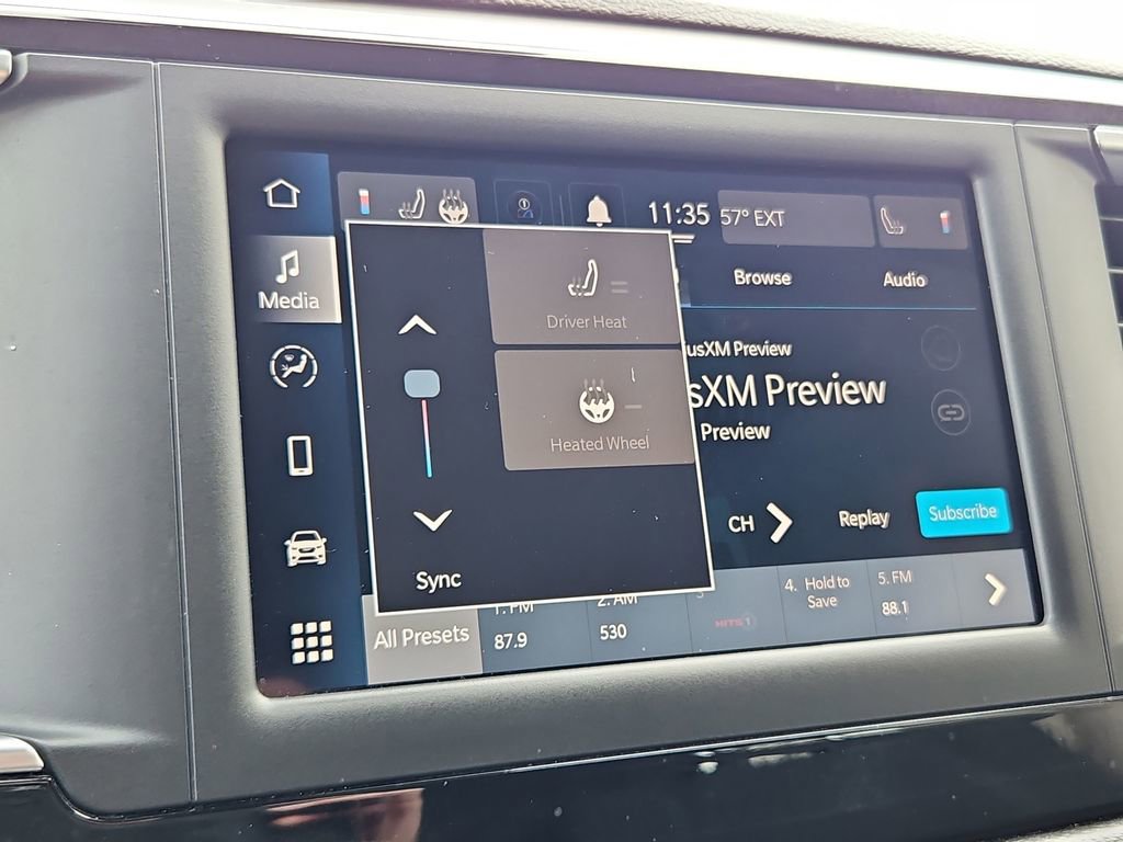 Used 2023 Chrysler Voyager LX image 20