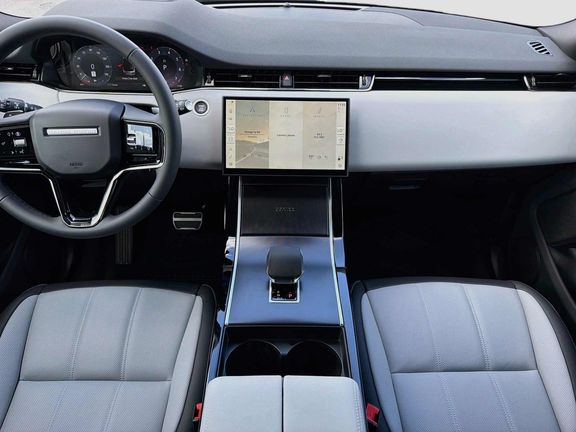 New 2026 Land Rover Range Rover Evoque Hoxton AWD/4WD image 19