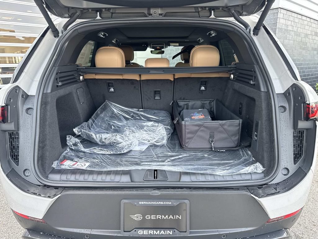 New 2026 Land Rover Range Rover Sport SE AWD/4WD image 6