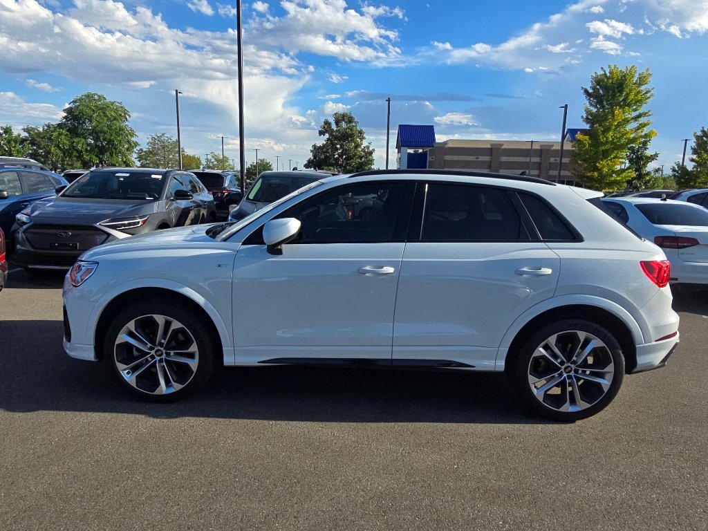 Used 2022 Audi Q3 2.0T Premium Plus AWD/4WD image 2