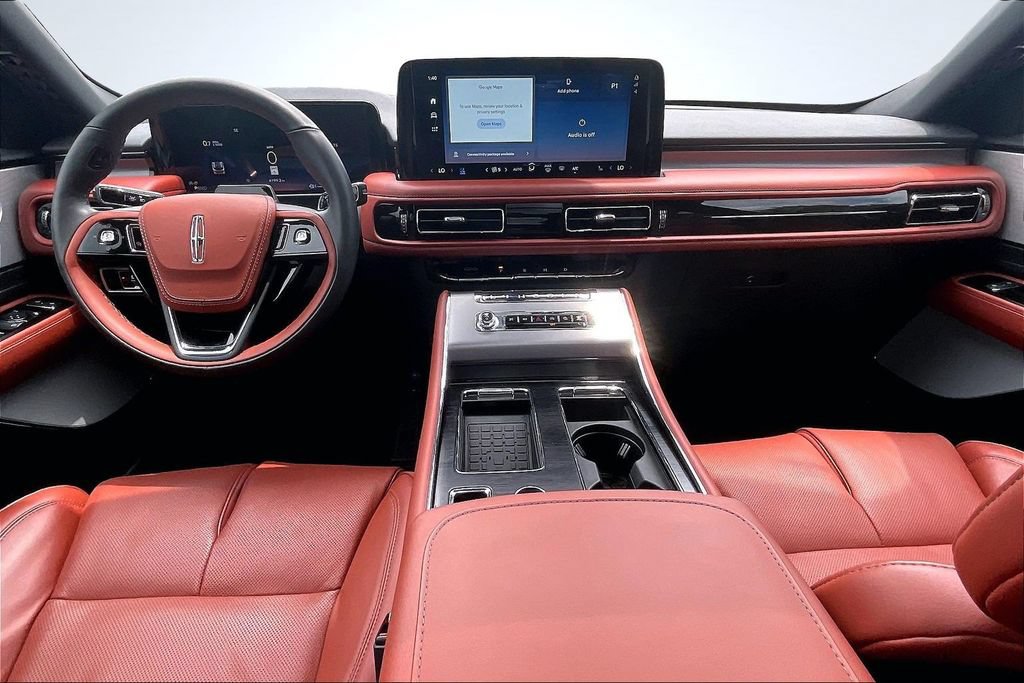 Used 2026 Lincoln Aviator Reserve w/ Luxury Package RWD image 9