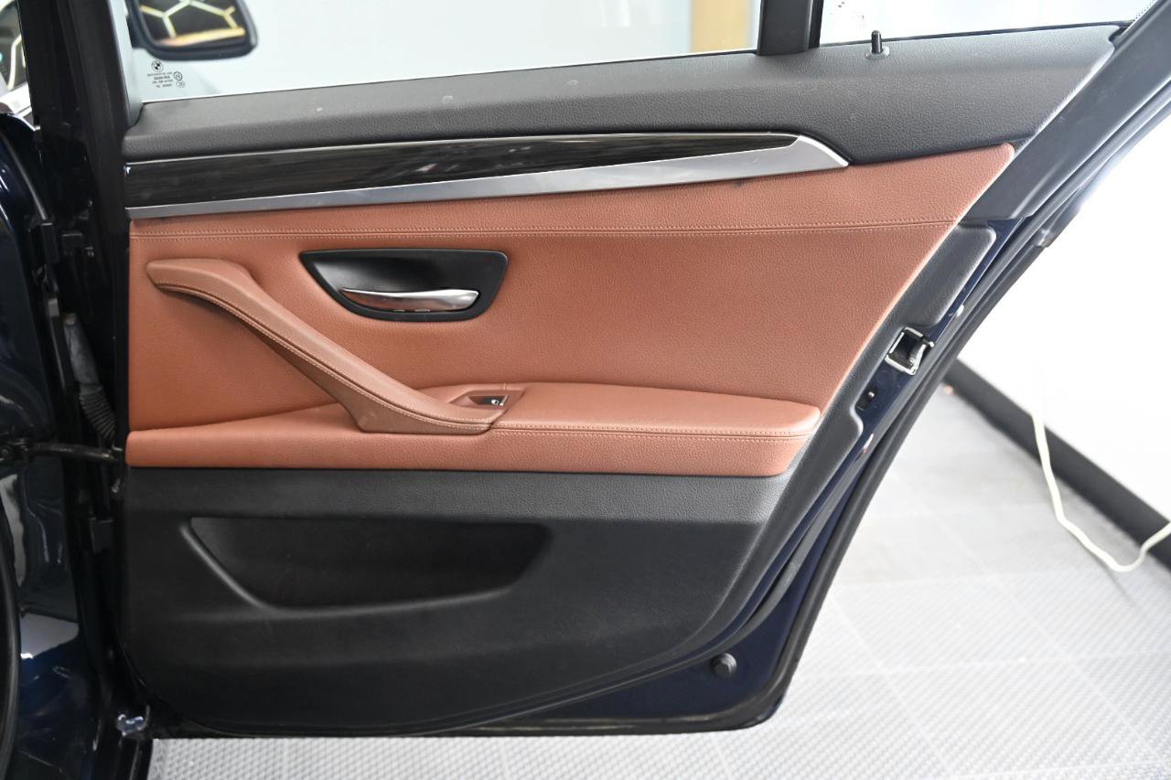 Used 2013 BMW 528i xDrive Sedan AWD/4WD image 34