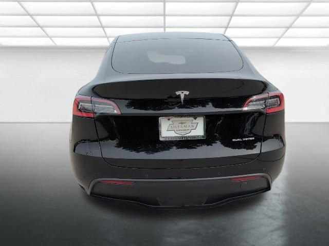 Used 2021 Tesla Model Y Long Range AWD/4WD image 26