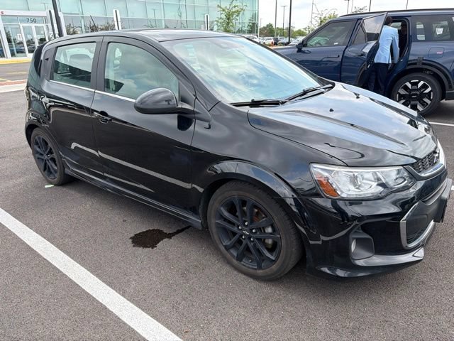 Used 2019 Chevrolet Sonic Premier w/ Driver Confidence Package FWD image 4