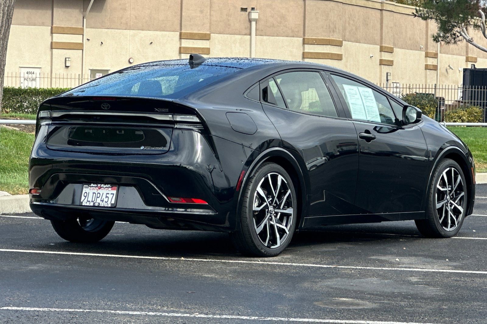 Certified 2024 Toyota Prius Prime Premium image 4