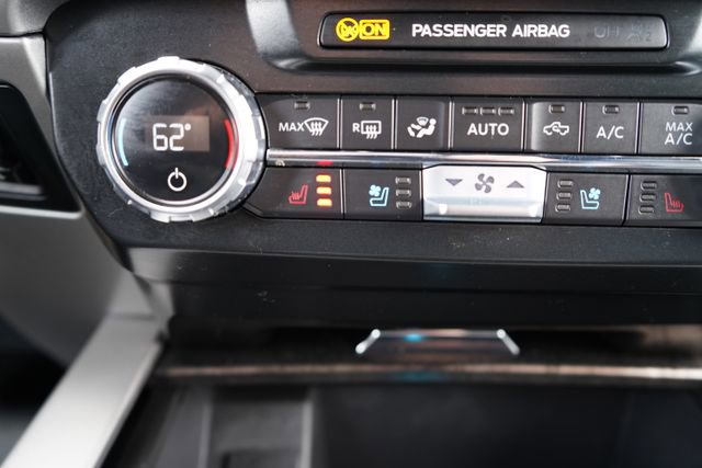 Used 2022 Ford F250 Lariat image 47