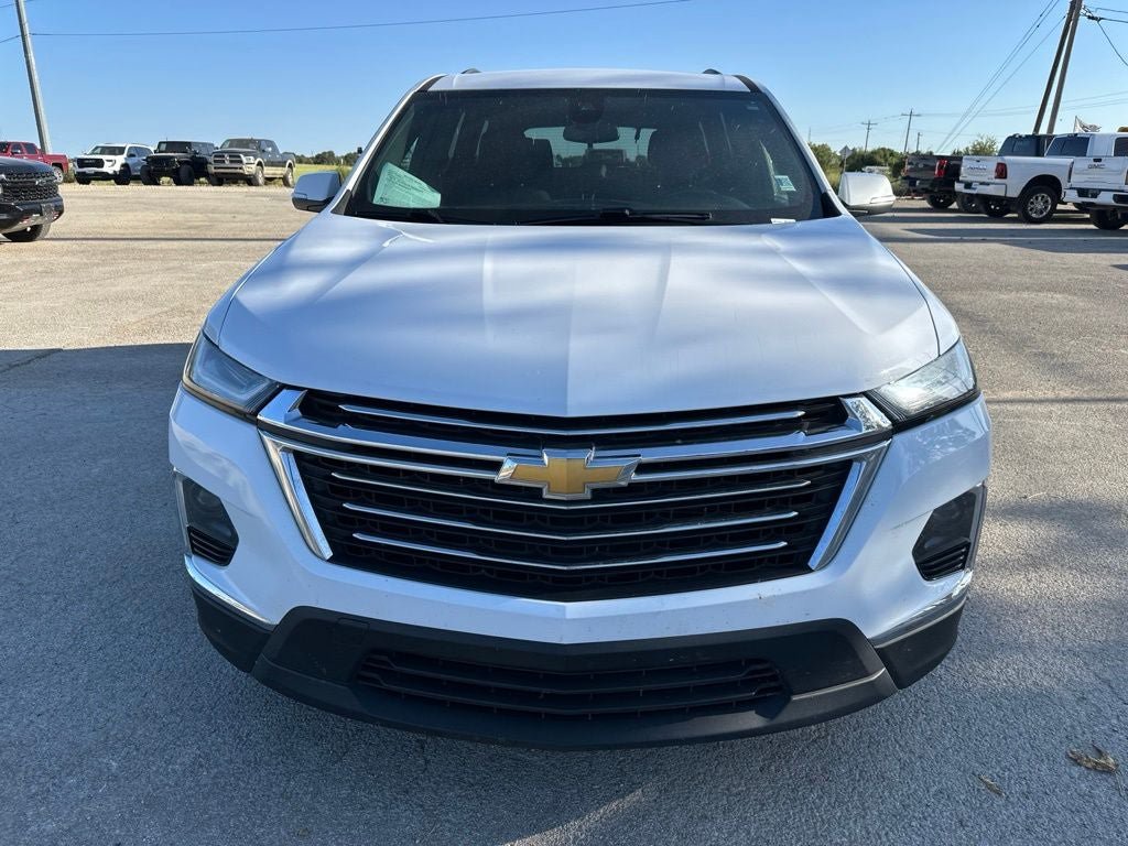 Used 2022 Chevrolet Traverse LT w/ LPO, Floor Liner Package FWD image 2