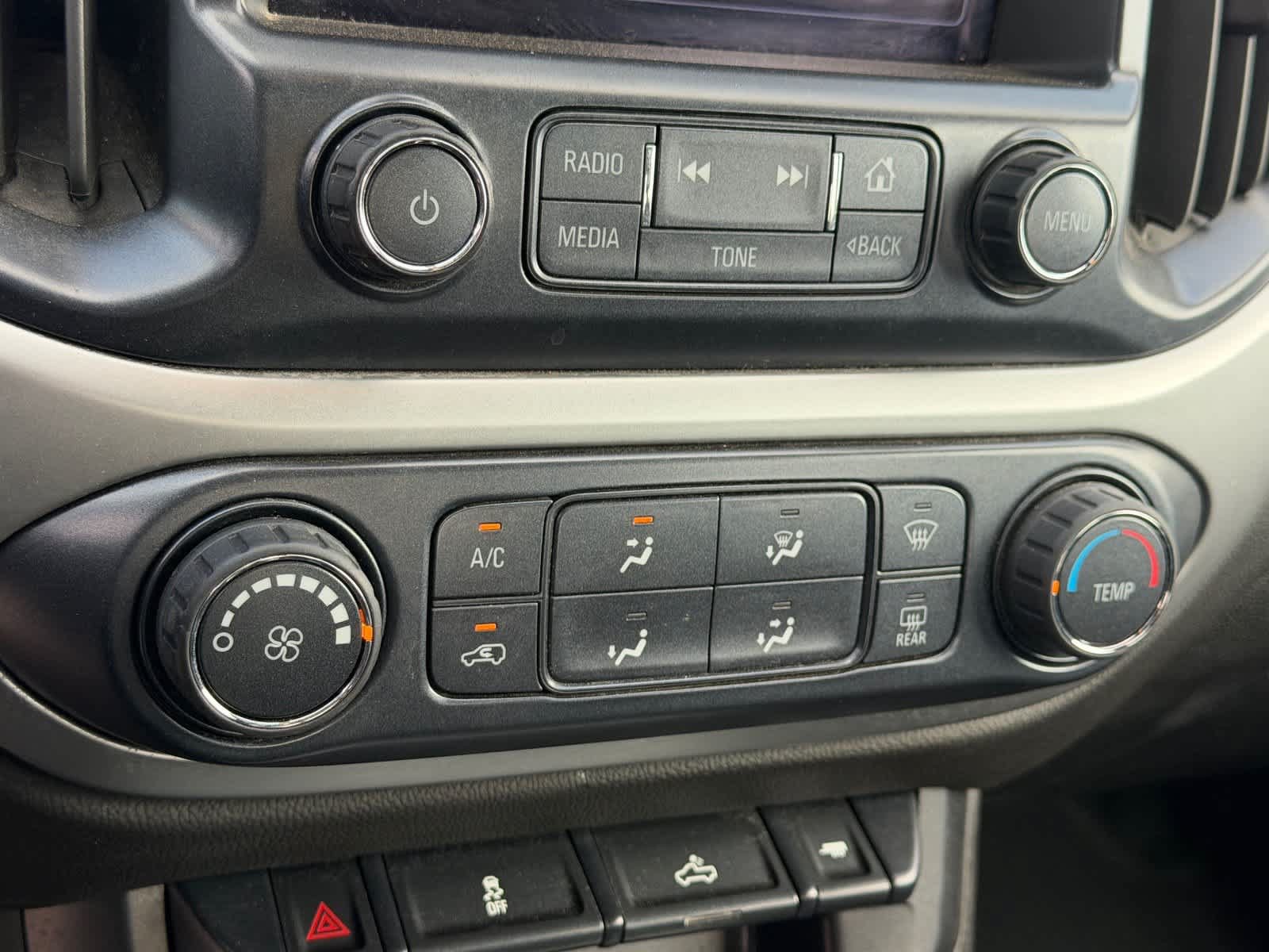 Used 2018 Chevrolet Colorado LT w/ LT Convenience Package RWD image 20