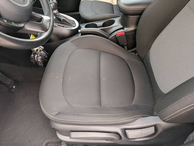 Used 2019 Kia Soul + FWD image 21