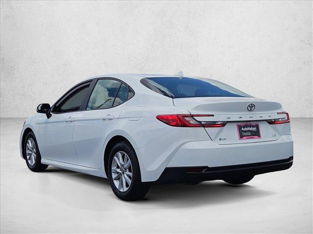Used 2025 Toyota Camry LE FWD image 8