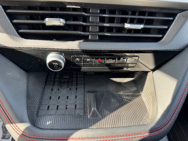 Used 2025 Ford Explorer ST-Line w/ ST-Line Street Pack image 22