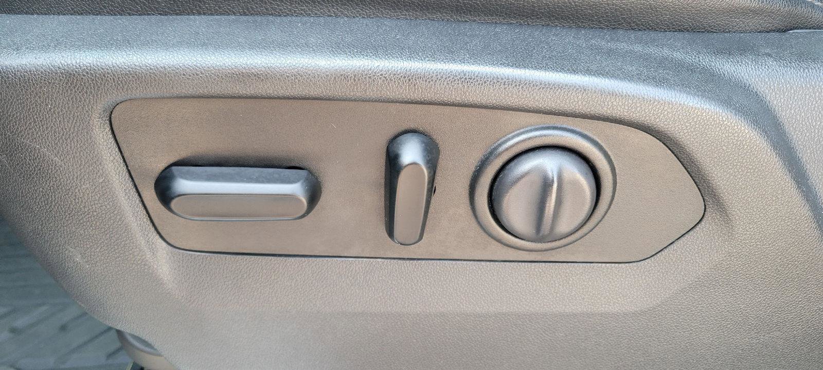 Used 2019 Chevrolet Silverado 1500 LTZ w/ LTZ Plus Package image 9