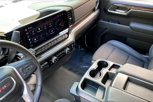 Used 2025 GMC Sierra 1500 Elevation AWD/4WD image 15