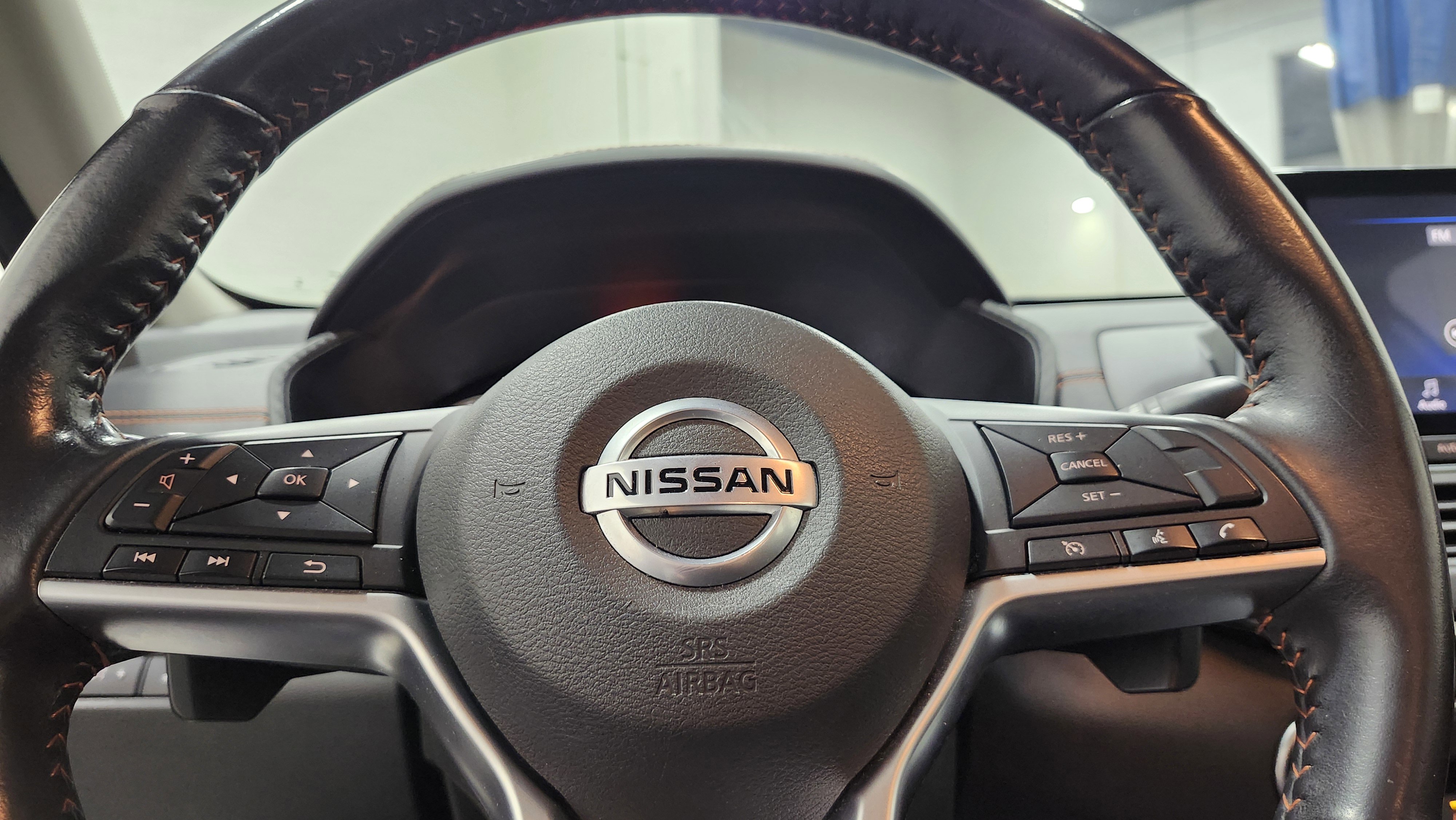 Used 2022 Nissan Altima 2.5 SR image 27