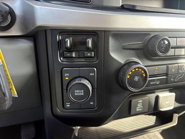Used 2025 Ford F250 XLT w/ 360-Degree Camera Package image 23