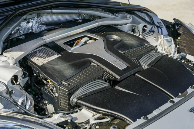 Used 2021 Aston Martin DBX image 20