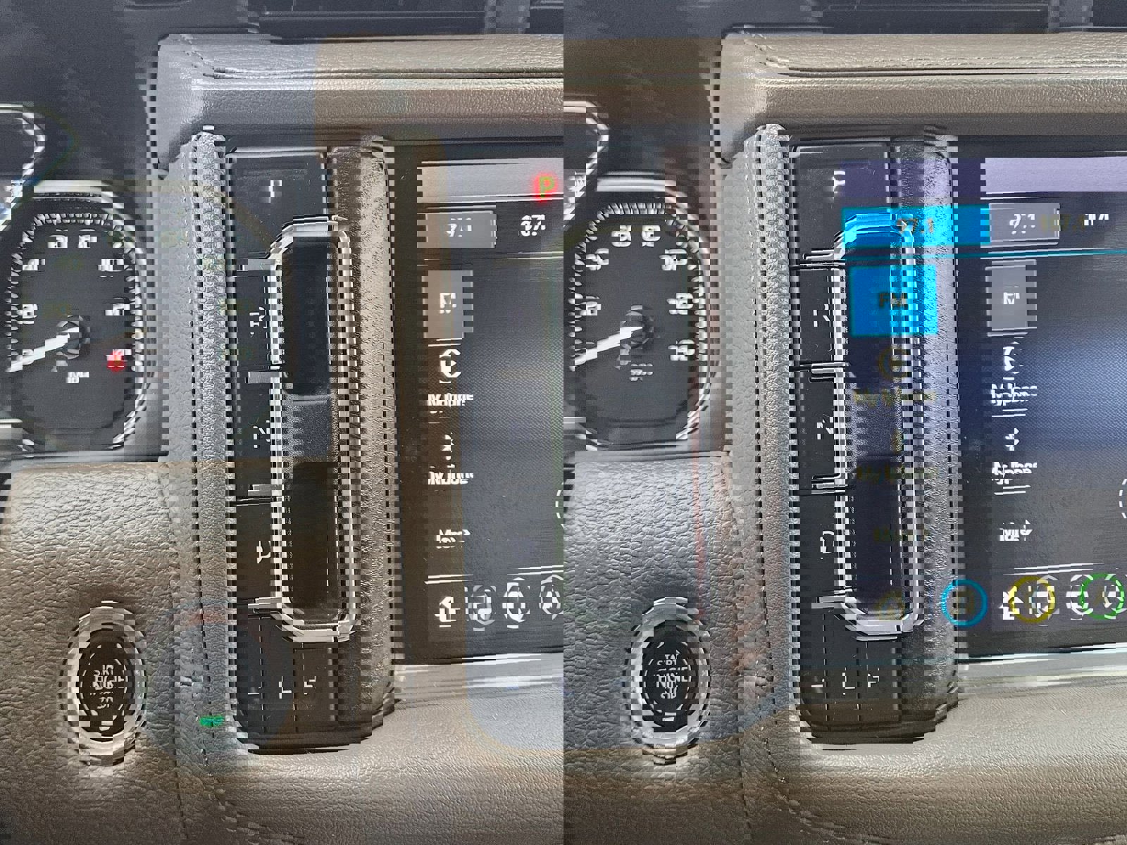 Used 2021 GMC Yukon Denali image 20