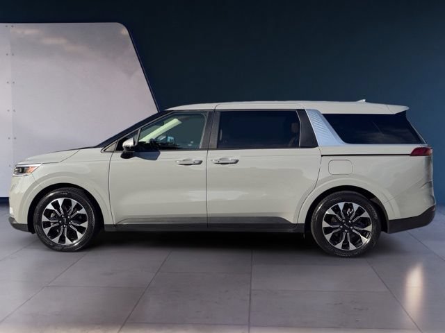 Certified 2024 Kia Carnival EX FWD image 2
