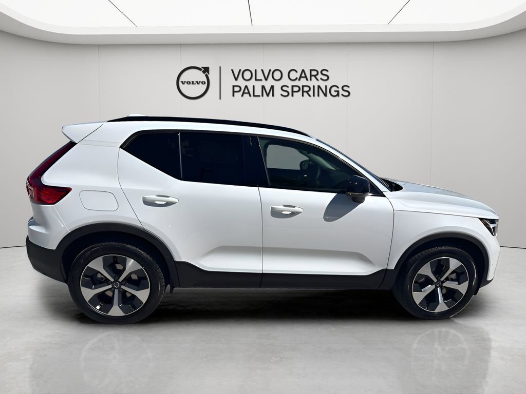 New 2026 Volvo XC40 B5 Plus w/ Protection Package Premier AWD/4WD image 8
