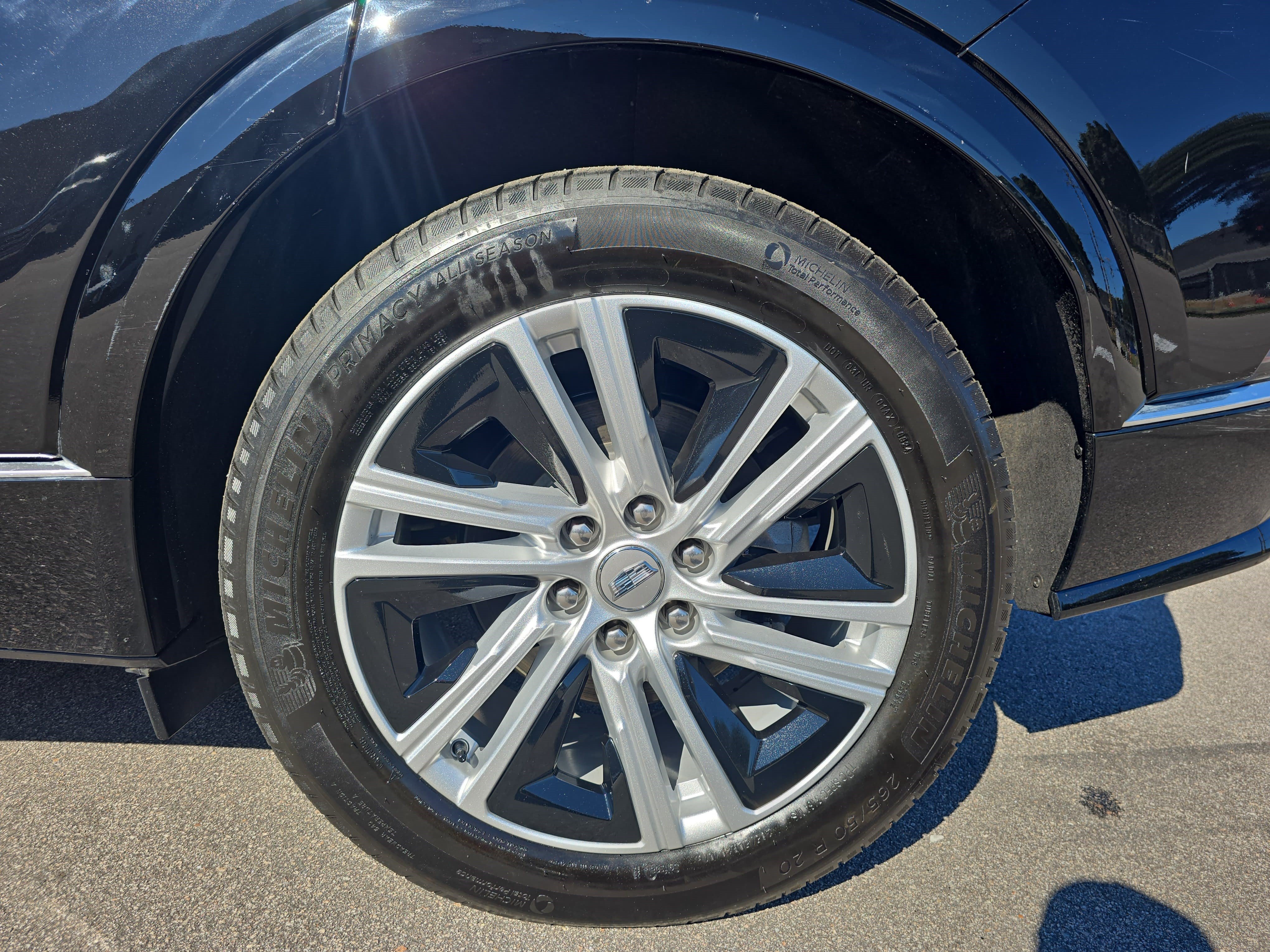 Certified 2024 Cadillac Lyriq Tech RWD image 33