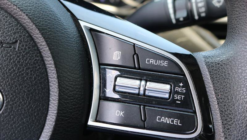 Used 2020 Kia Forte LXS FWD image 10