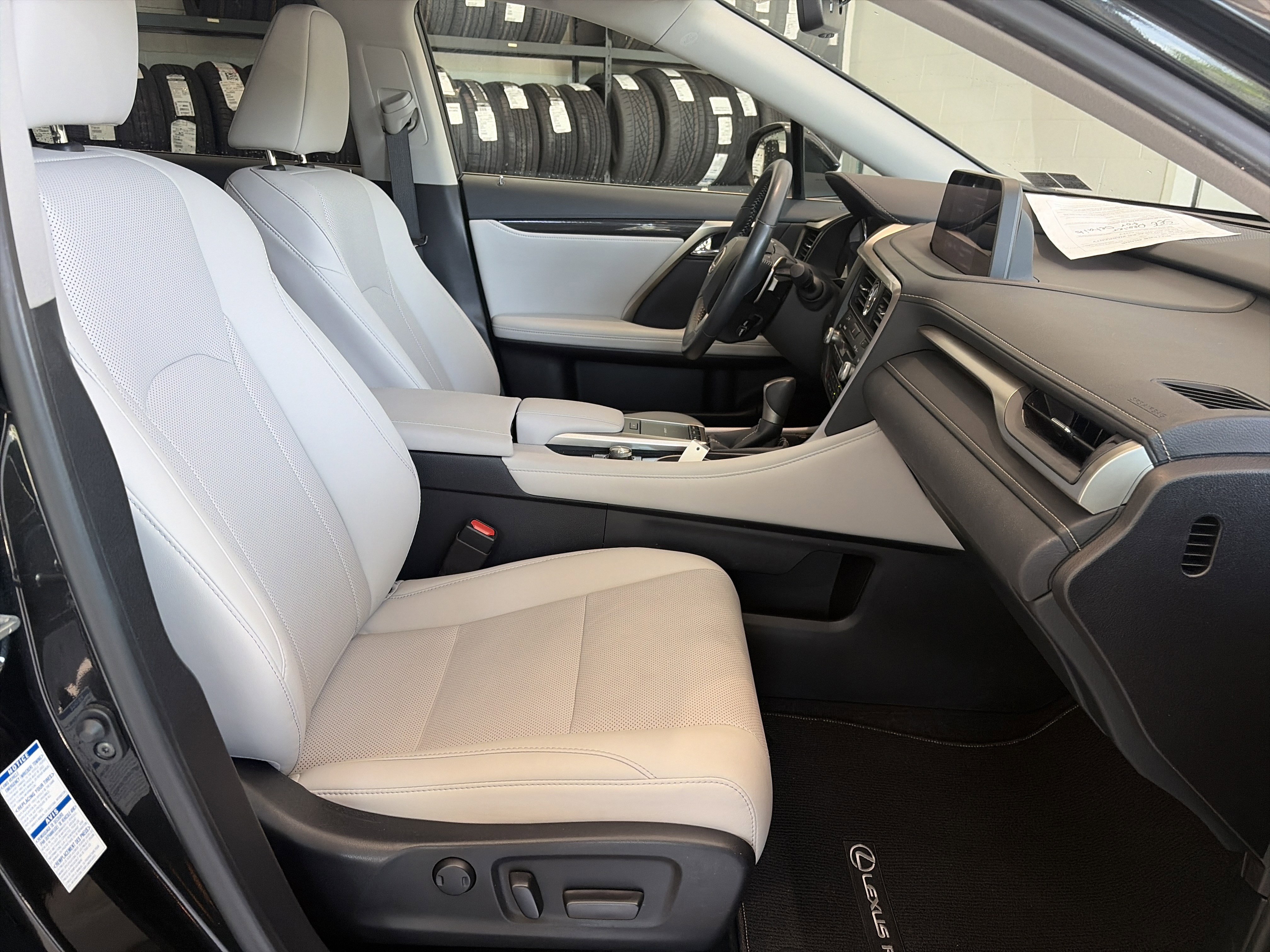 Used 2022 Lexus RX 350 AWD image 34