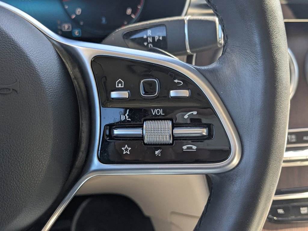 Certified 2022 Mercedes-Benz GLC 300 4MATIC w/ Premium Package Lite image 12