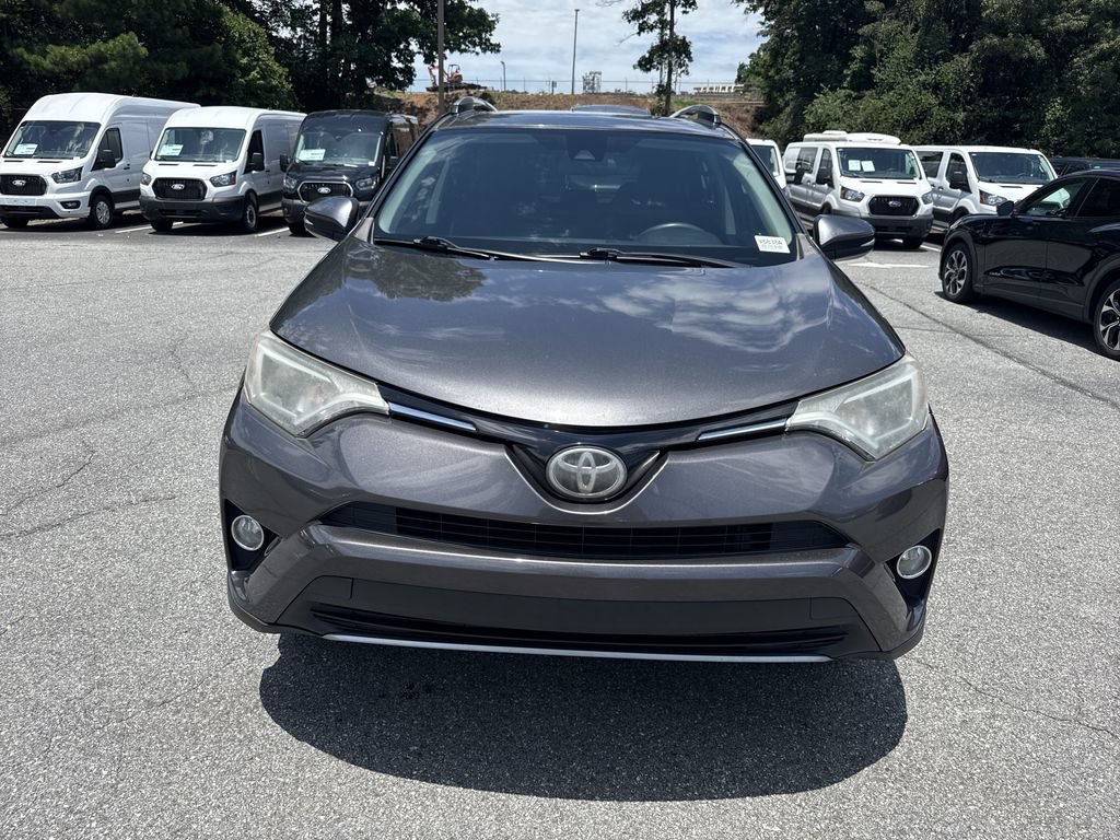 Used 2017 Toyota RAV4 XLE FWD video 2