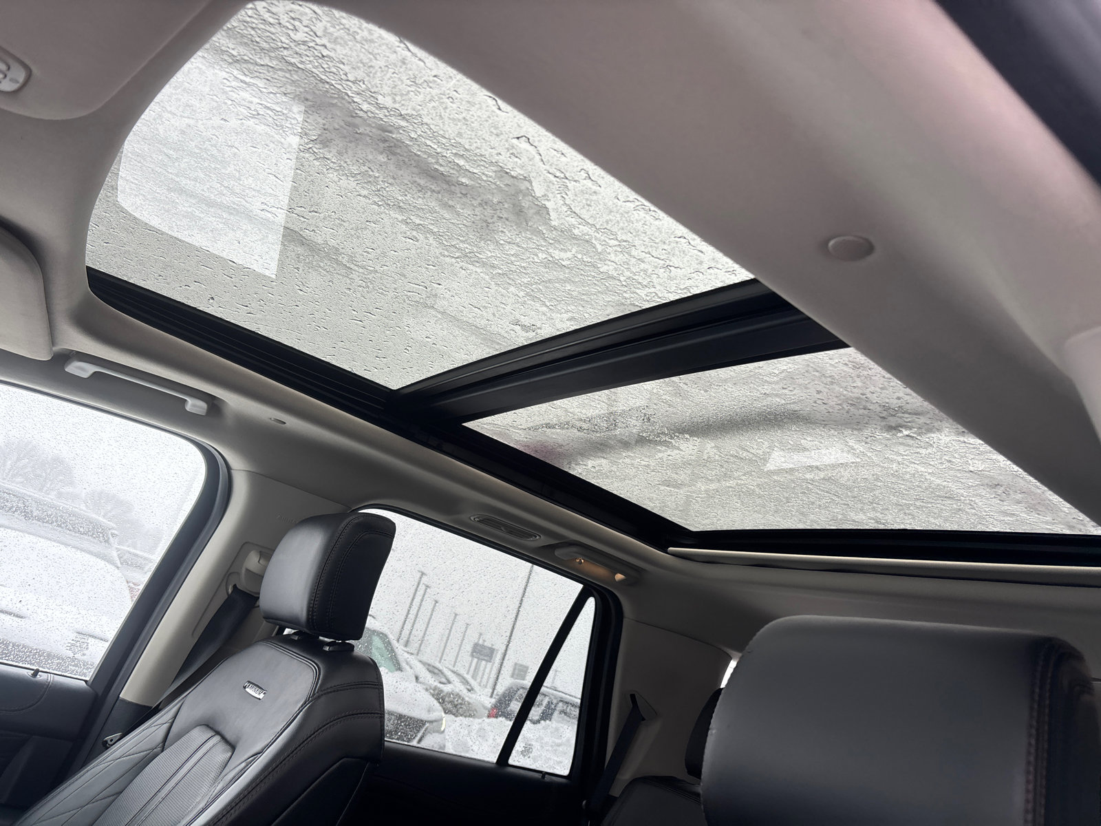 Used 2021 Ford Expedition Platinum image 26