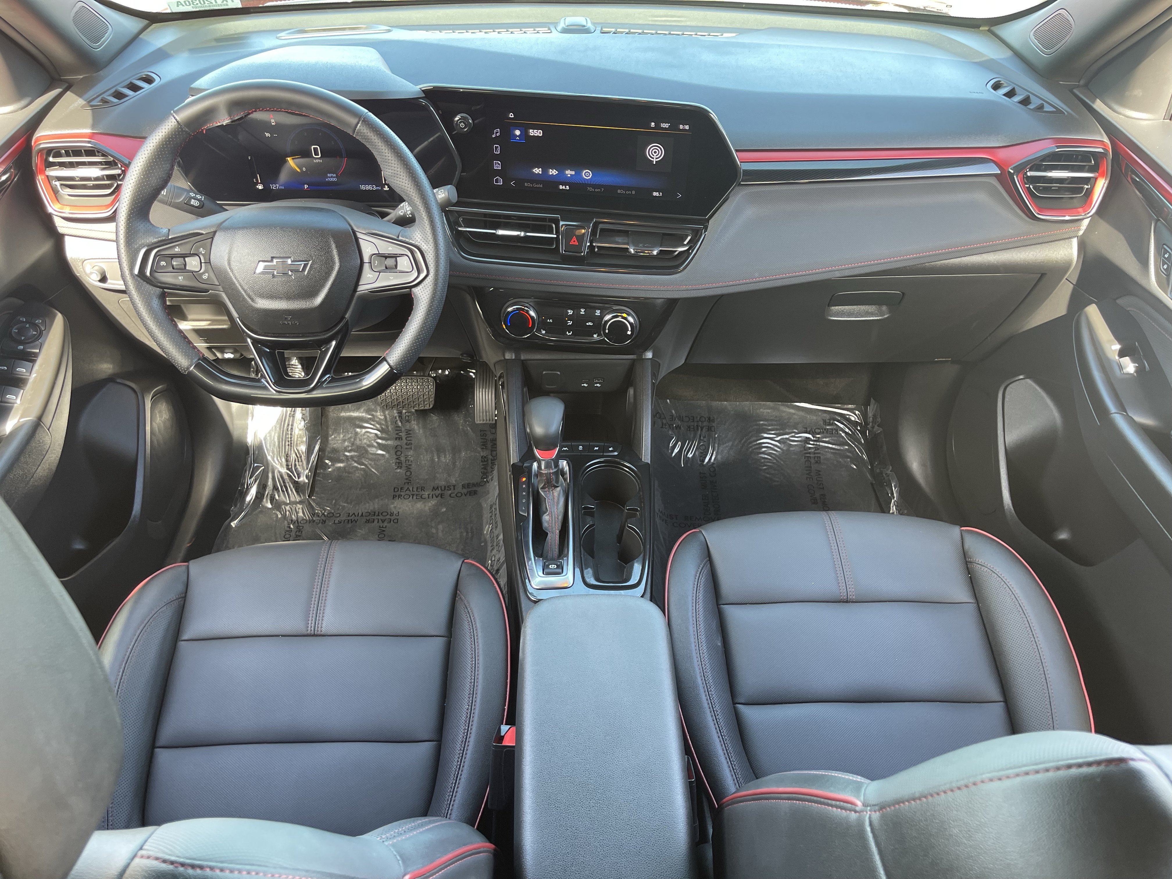 Used 2025 Chevrolet TrailBlazer RS FWD image 13
