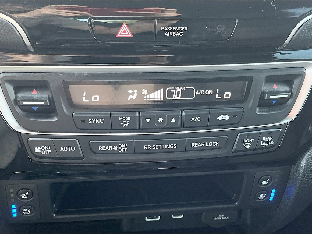 Used 2025 Honda Passport Black Edition image 16