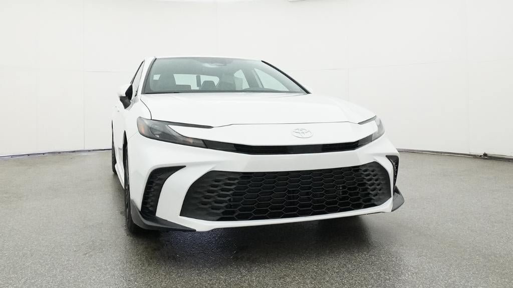 New 2026 Toyota Camry SE FWD image 30