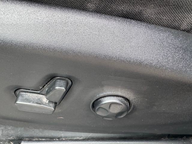 Used 2021 Chrysler Pacifica Touring w/ S Appearance Package FWD image 27