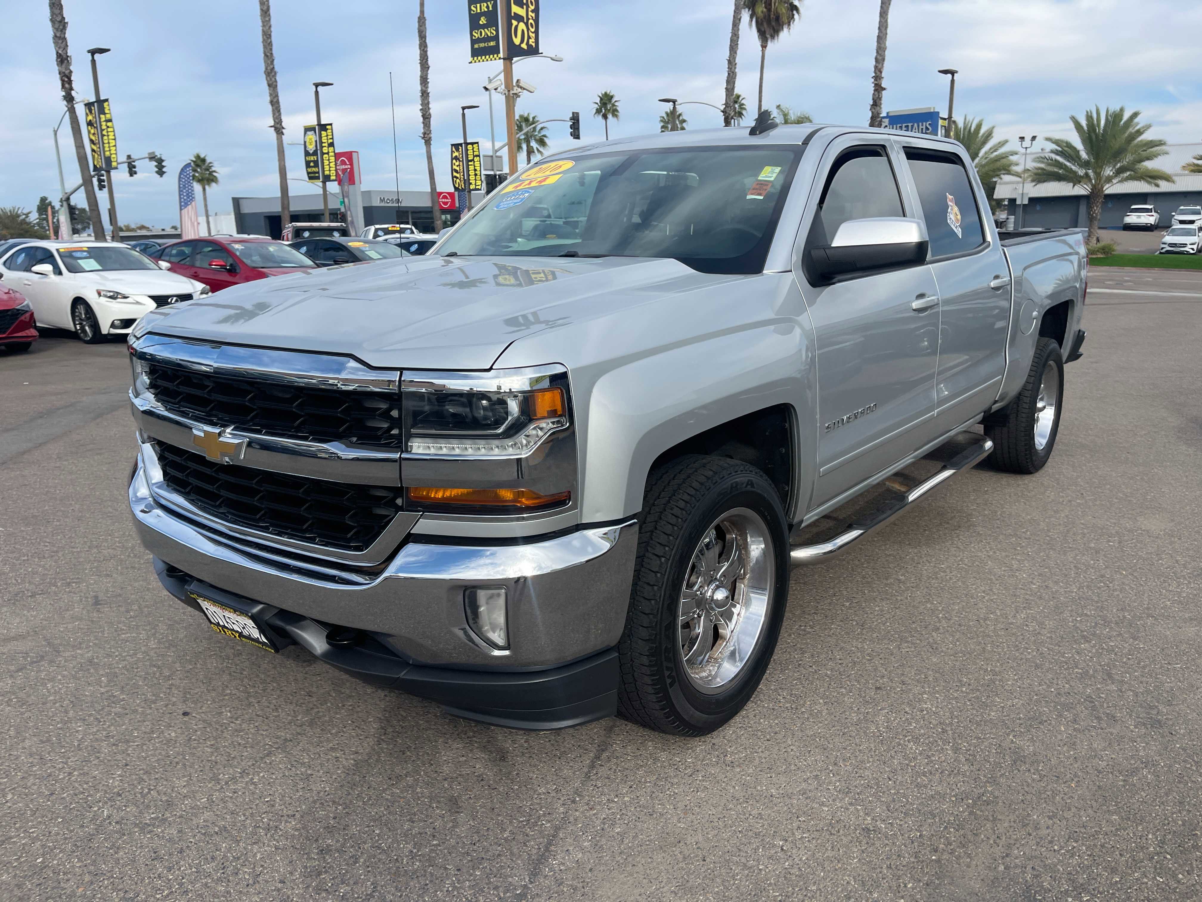 Used 2016 Chevrolet Silverado 1500 LT w/ All Star Edition AWD/4WD image 7