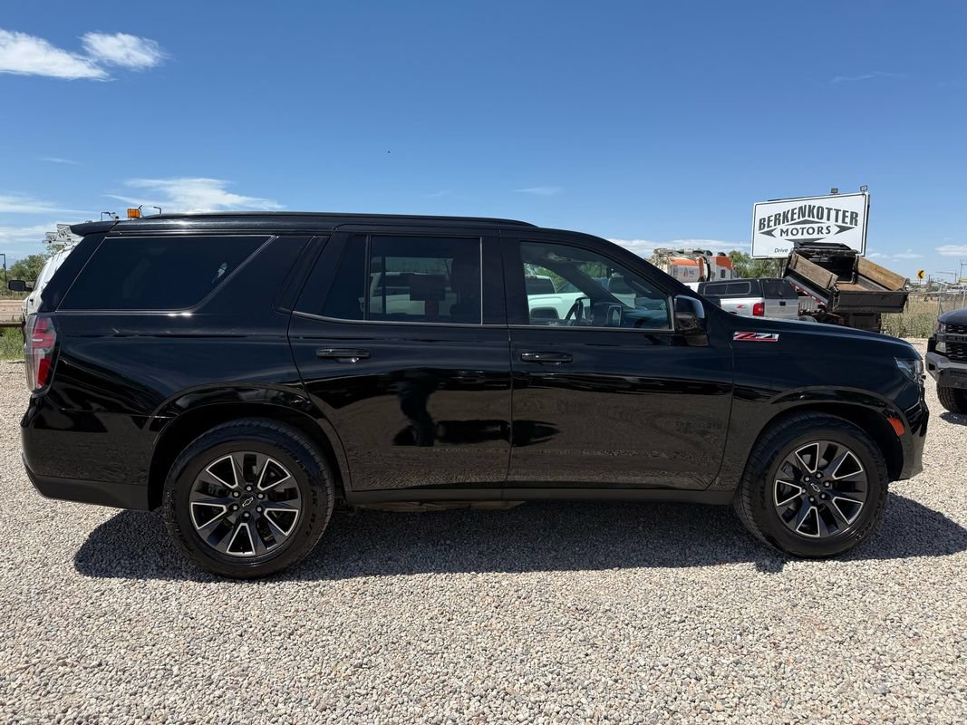 Used 2021 Chevrolet Tahoe Z71 w/ Z71 Off-Road Package AWD/4WD image 12