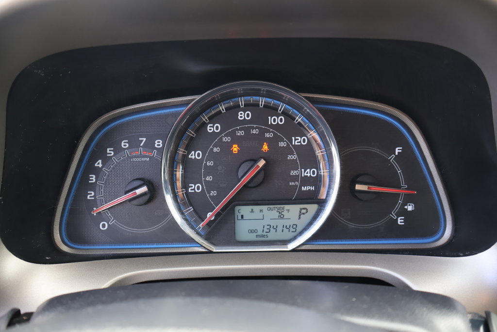 Used 2013 Toyota RAV4 Limited AWD/4WD image 42