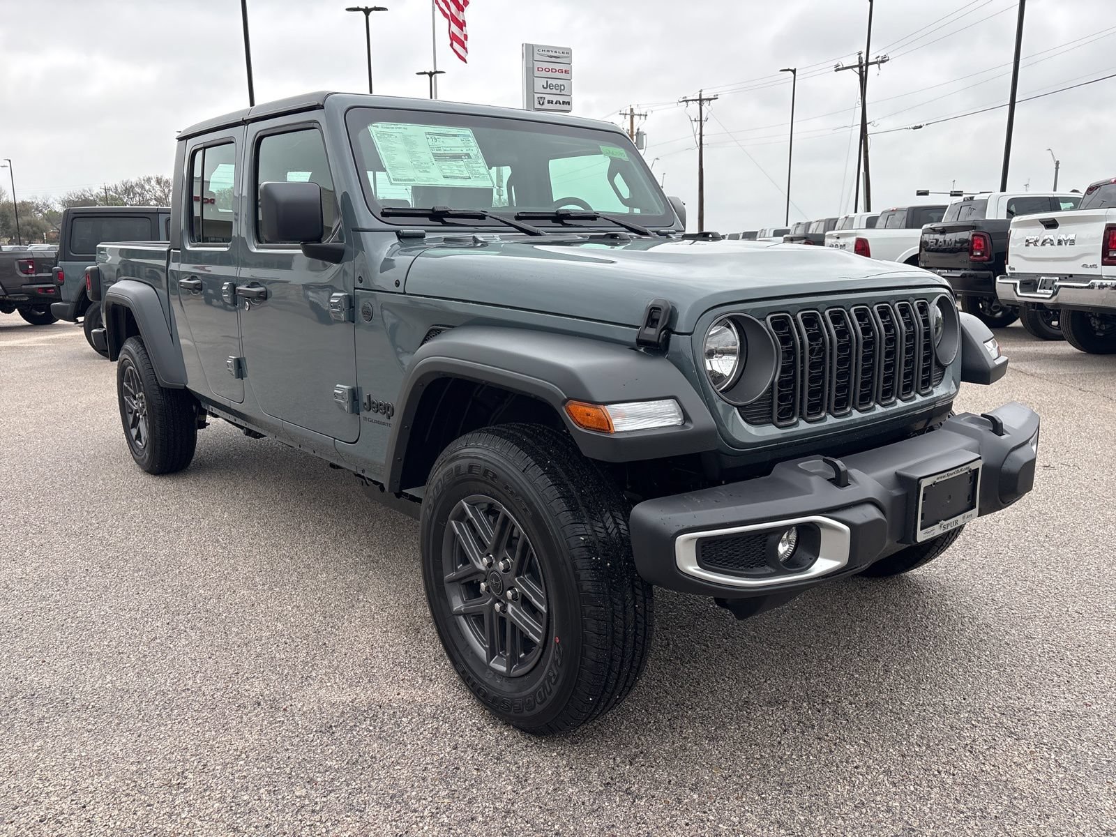New 2026 Jeep Gladiator Sport image 8