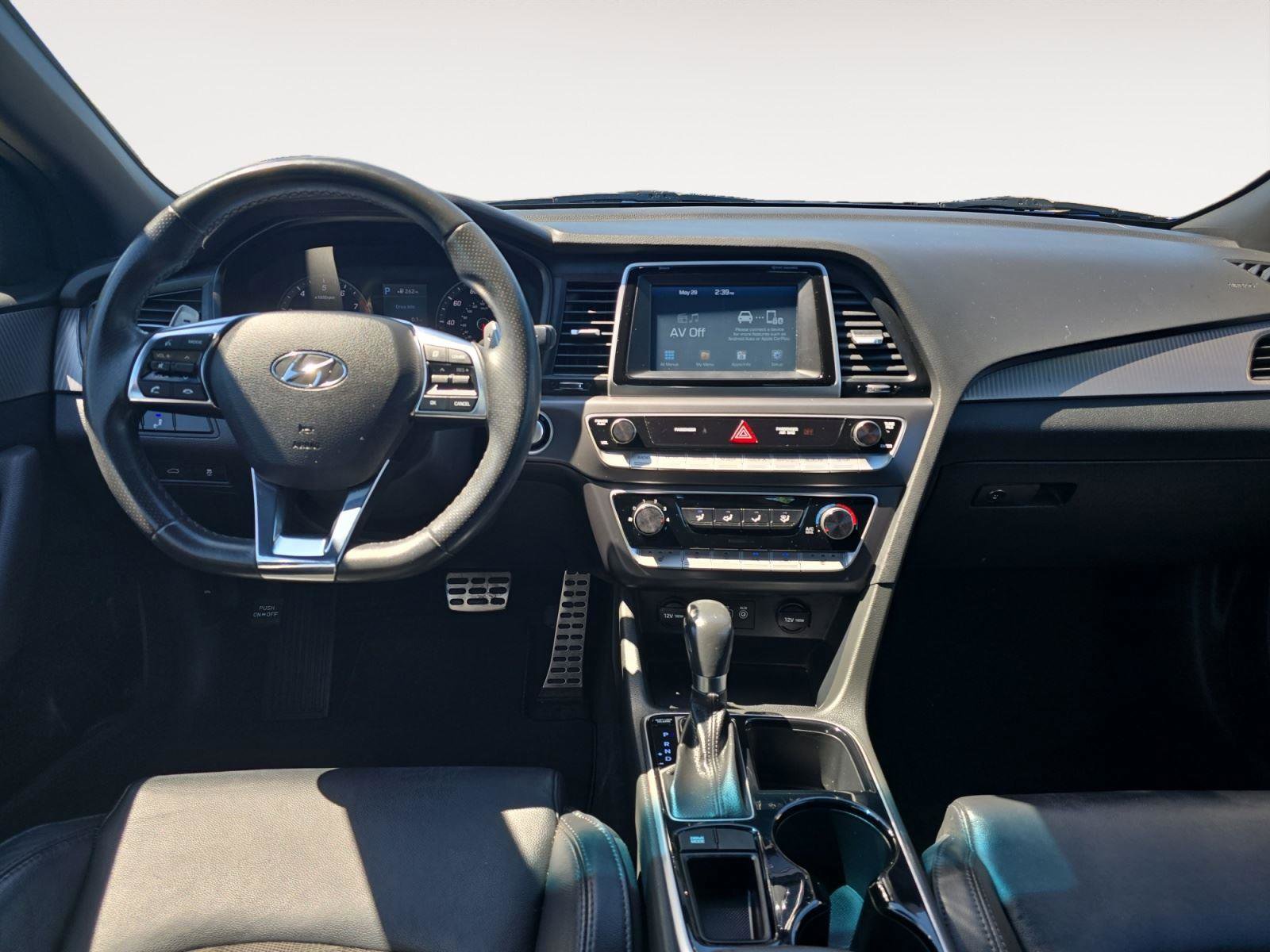Used 2018 Hyundai Sonata Sport FWD image 9